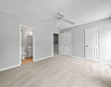 4425 Roller Court - Photo Thumbnail 17