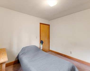 108 Campbell Lane - Photo Thumbnail 12