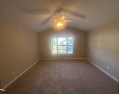 350 Opal Lane - Photo Thumbnail 8
