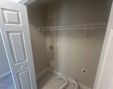 350 Opal Lane - Photo Thumbnail 5