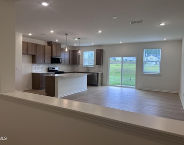 3109 Glen Lyon Drive - Photo Thumbnail 4