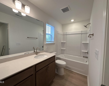 3109 Glen Lyon Drive - Photo Thumbnail 9