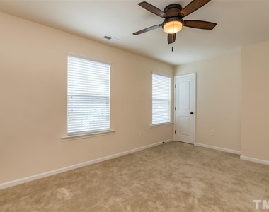 201 Begen Street - Photo Thumbnail 19