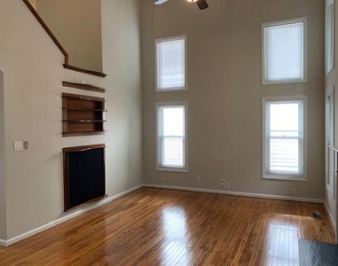 218 Mint Hill Drive - Photo Thumbnail 9