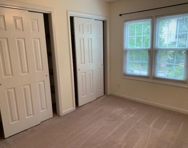 218 Mint Hill Drive - Photo Thumbnail 20