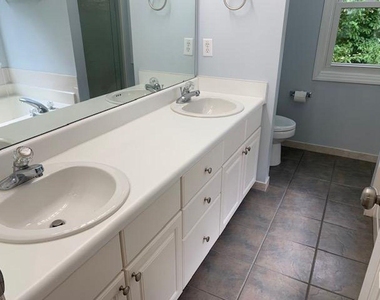 218 Mint Hill Drive - Photo Thumbnail 18