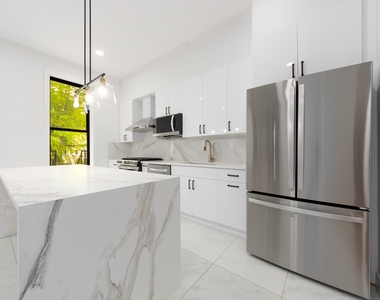 533 Madison Street - Photo Thumbnail 1