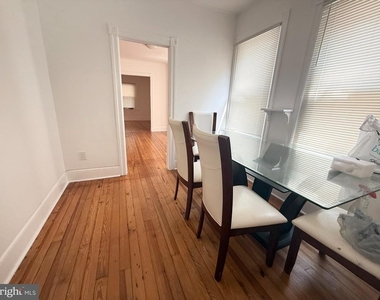 242 Pusey Avenue - Photo Thumbnail 2