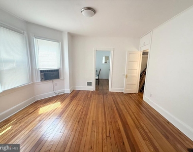 242 Pusey Avenue - Photo Thumbnail 19