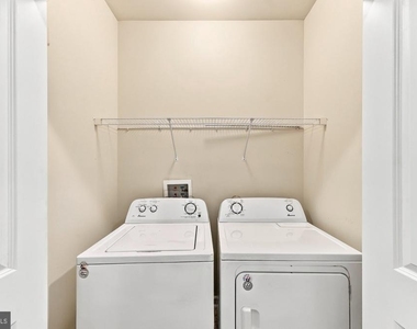 105a Jay Alley - Photo Thumbnail 26