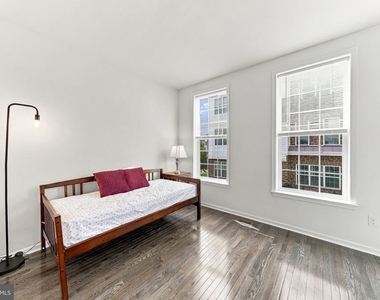 105a Jay Alley - Photo Thumbnail 24