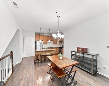 105a Jay Alley - Photo Thumbnail 7