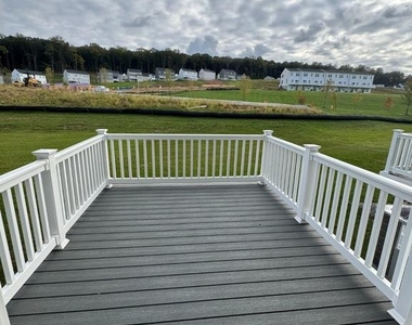 2647 Tisbury Lane - Photo Thumbnail 13