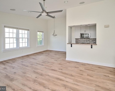 171 Shire Drive - Photo Thumbnail 1