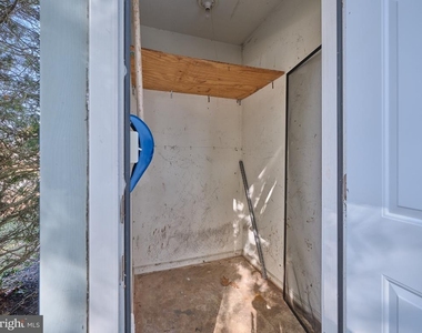 171 Shire Drive - Photo Thumbnail 18
