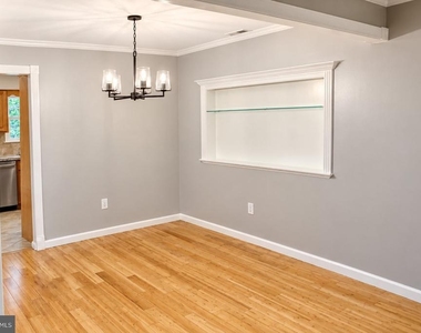 4 Spruce Court - Photo Thumbnail 1