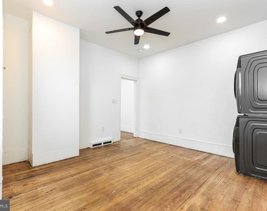 226 Greenwich Avenue - Photo Thumbnail 10