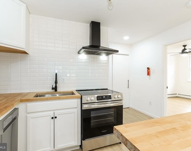 1722 Overbrook Avenue - Photo Thumbnail 6