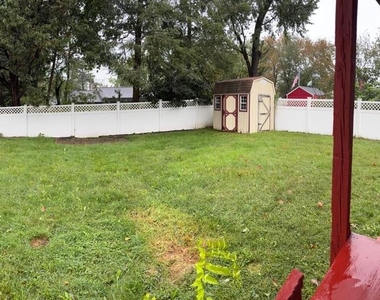 197 Bergen Avenue - Photo Thumbnail 18