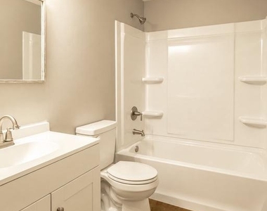 129 Villa Knoll Court - Photo Thumbnail 5
