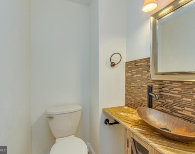 421 Fireside Lane - Photo Thumbnail 20