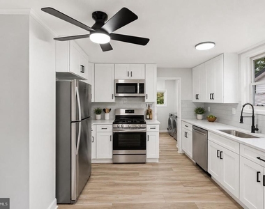 17 Bowers Avenue - Photo Thumbnail 8