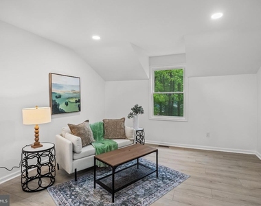 1 Dickson Drive - Photo Thumbnail 28