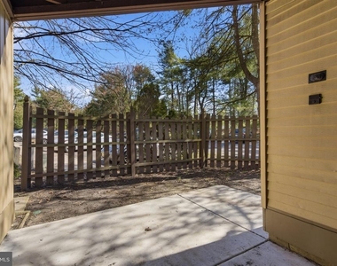 305 Cypress Point Circle - Photo Thumbnail 19
