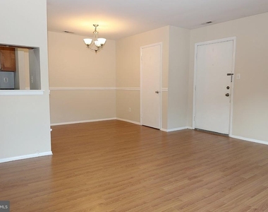 806 Harrier Row - Photo Thumbnail 6