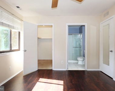 806 Harrier Row - Photo Thumbnail 16