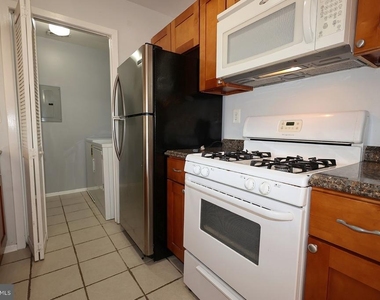 806 Harrier Row - Photo Thumbnail 12