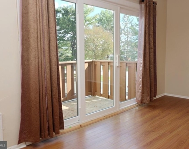 806 Harrier Row - Photo Thumbnail 8