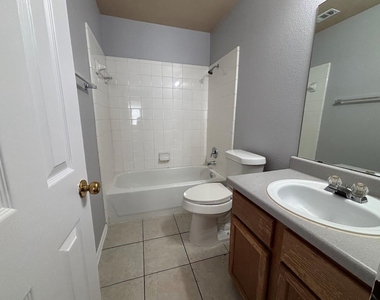 7305 Dan Jean Dr - Photo Thumbnail 20