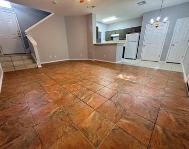 7305 Dan Jean Dr - Photo Thumbnail 7