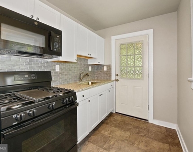 102 Lumberton Rd Road - Photo Thumbnail 9