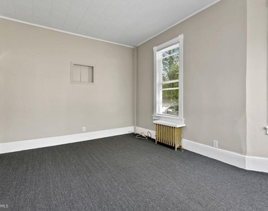 102 Lumberton Rd Road - Photo Thumbnail 2