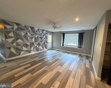 4217-a Aberdeen Drive - Photo Thumbnail 4