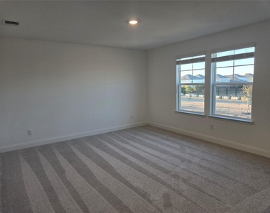 408 Acuff Ln - Photo Thumbnail 24