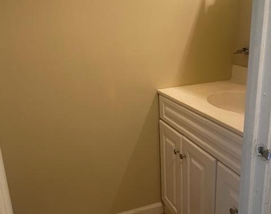 4521 Concord Place - Photo Thumbnail 6