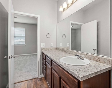 251 Pearl Way - Photo Thumbnail 17