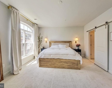 509 Triggerfish Drive - Photo Thumbnail 12