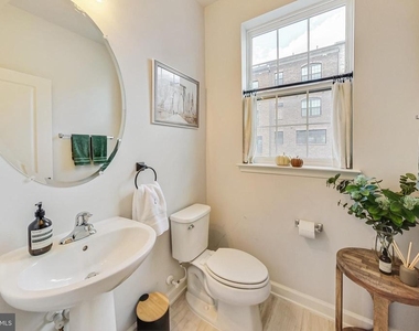 509 Triggerfish Drive - Photo Thumbnail 11