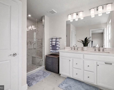 10878 Foxtrot Circle - Photo Thumbnail 22