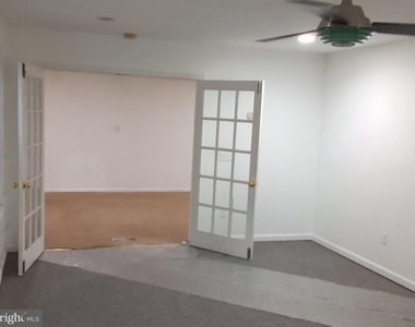 4805 Ashford Place - Photo Thumbnail 23