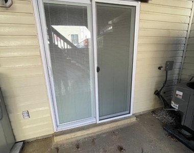 5235 Hil Mar Drive - Photo Thumbnail 42