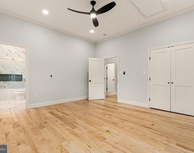 9414 Wadsworth Drive - Photo Thumbnail 30