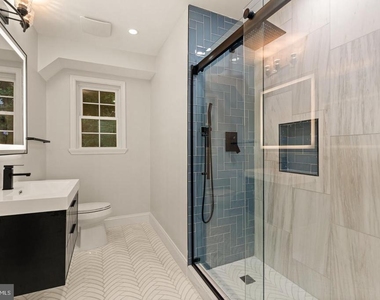9414 Wadsworth Drive - Photo Thumbnail 33