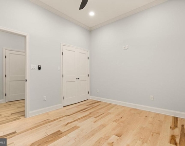 9414 Wadsworth Drive - Photo Thumbnail 38
