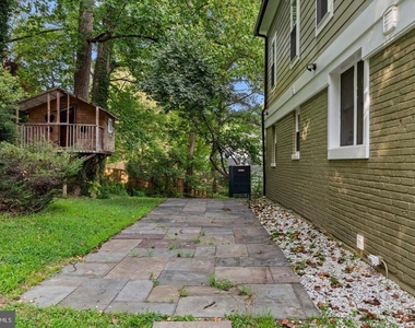 9414 Wadsworth Drive - Photo Thumbnail 56