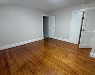 7908 Flower Avenue - Photo Thumbnail 30